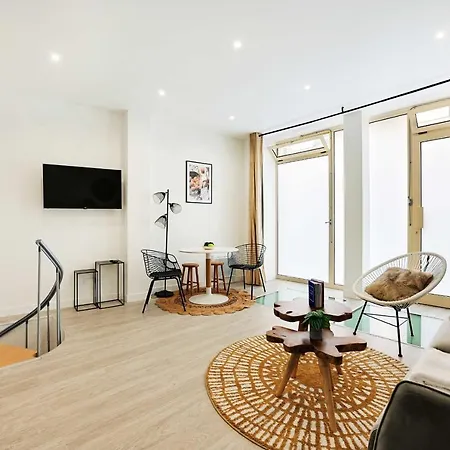 Amazing 1br -center Апартаменты Париж